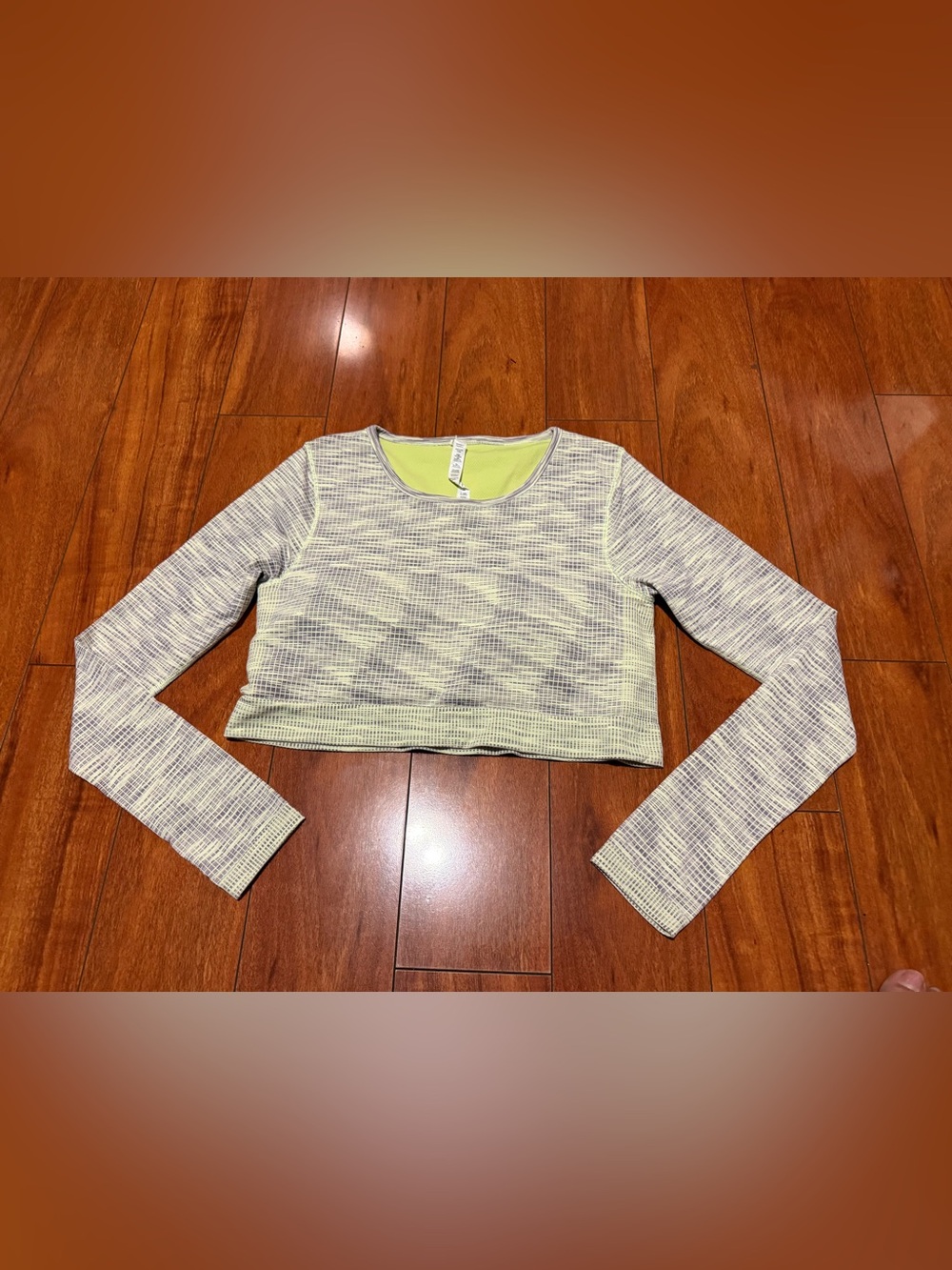 lululemon athletica Lime and Gray Cropped Long-Sleeve Top